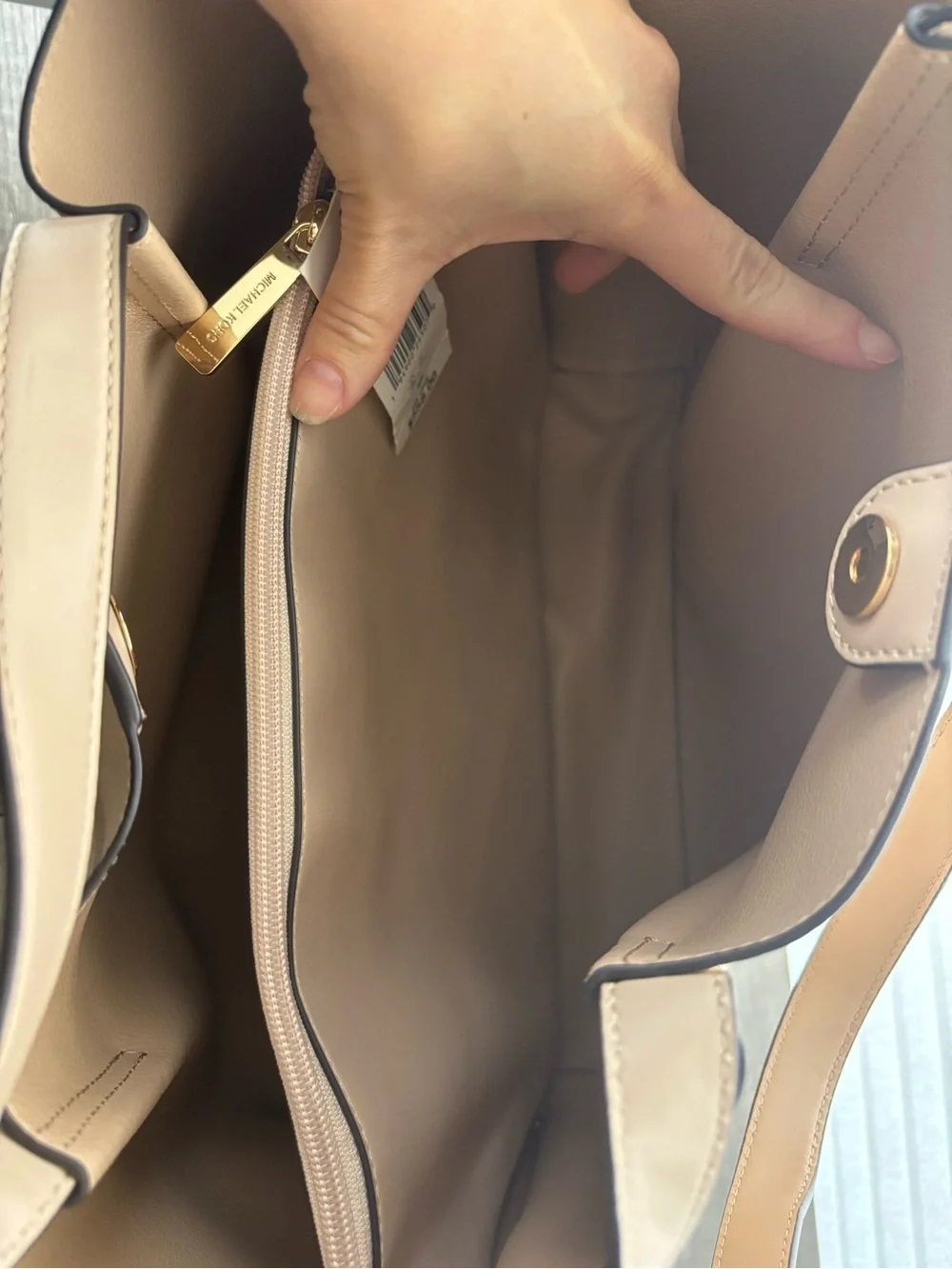 Michael Kors Emilia Large Tote